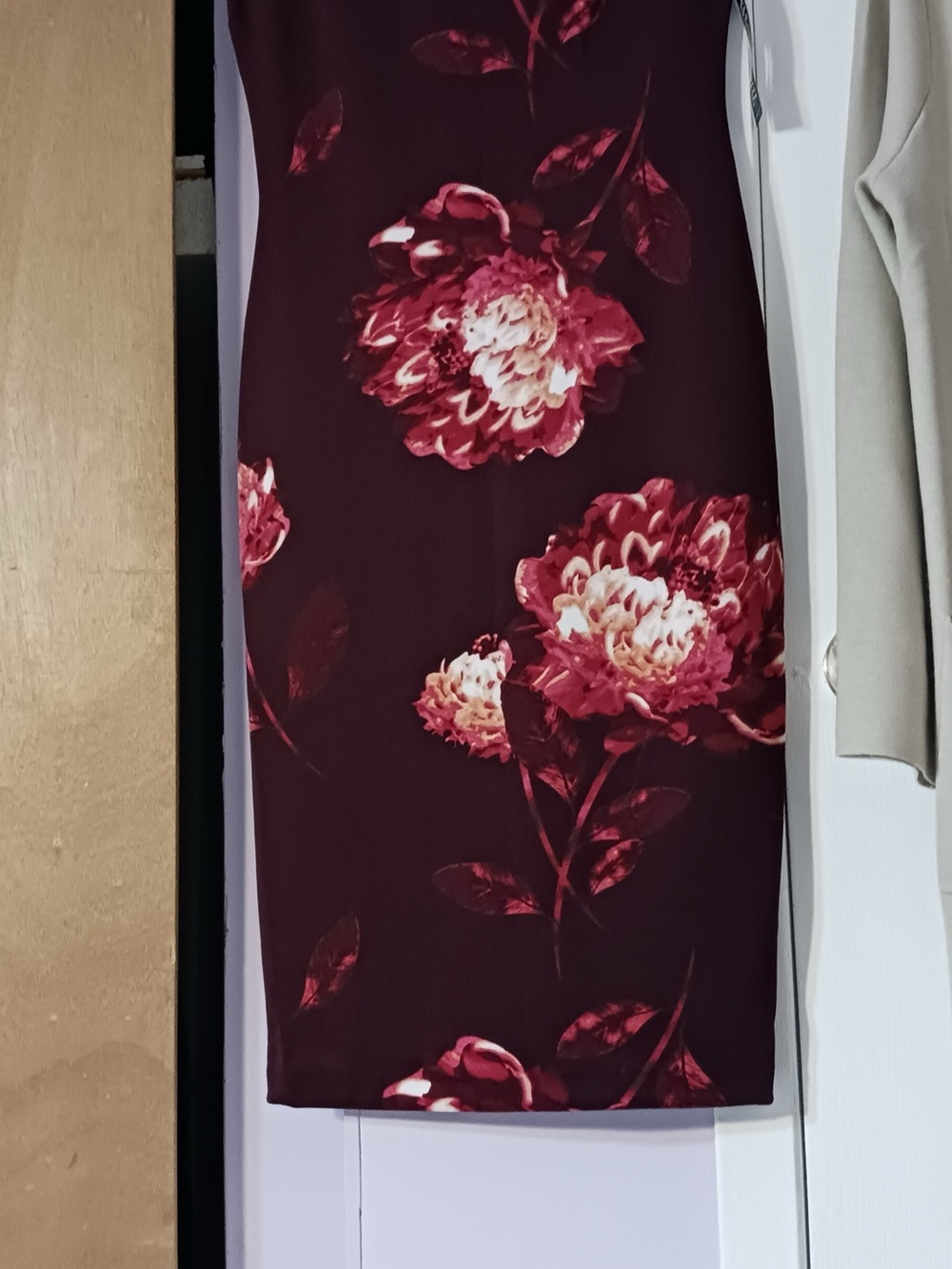 Women's Floral dress burgundy FloralNWT